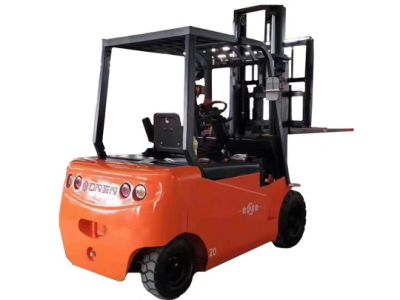 Onen Precio barato 3000-5000mm Carretilla elevadora de construcción con buen servicio